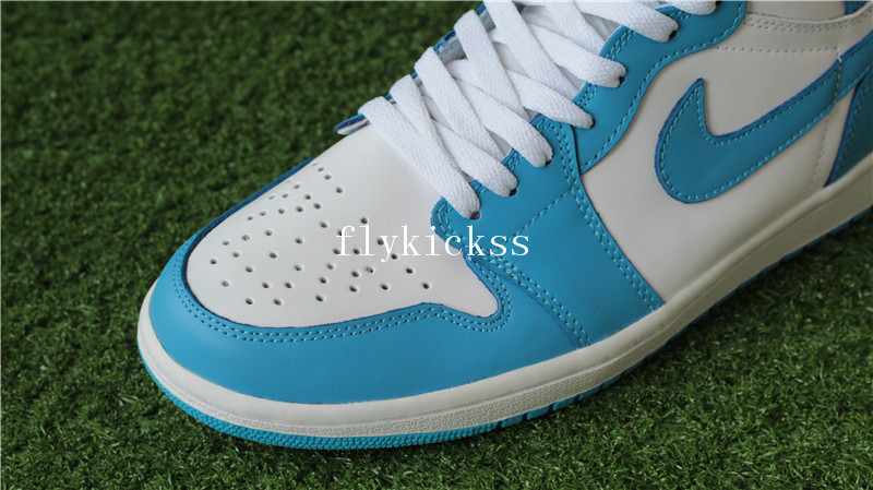 Authentic Air Jordan 1 Retro UNC